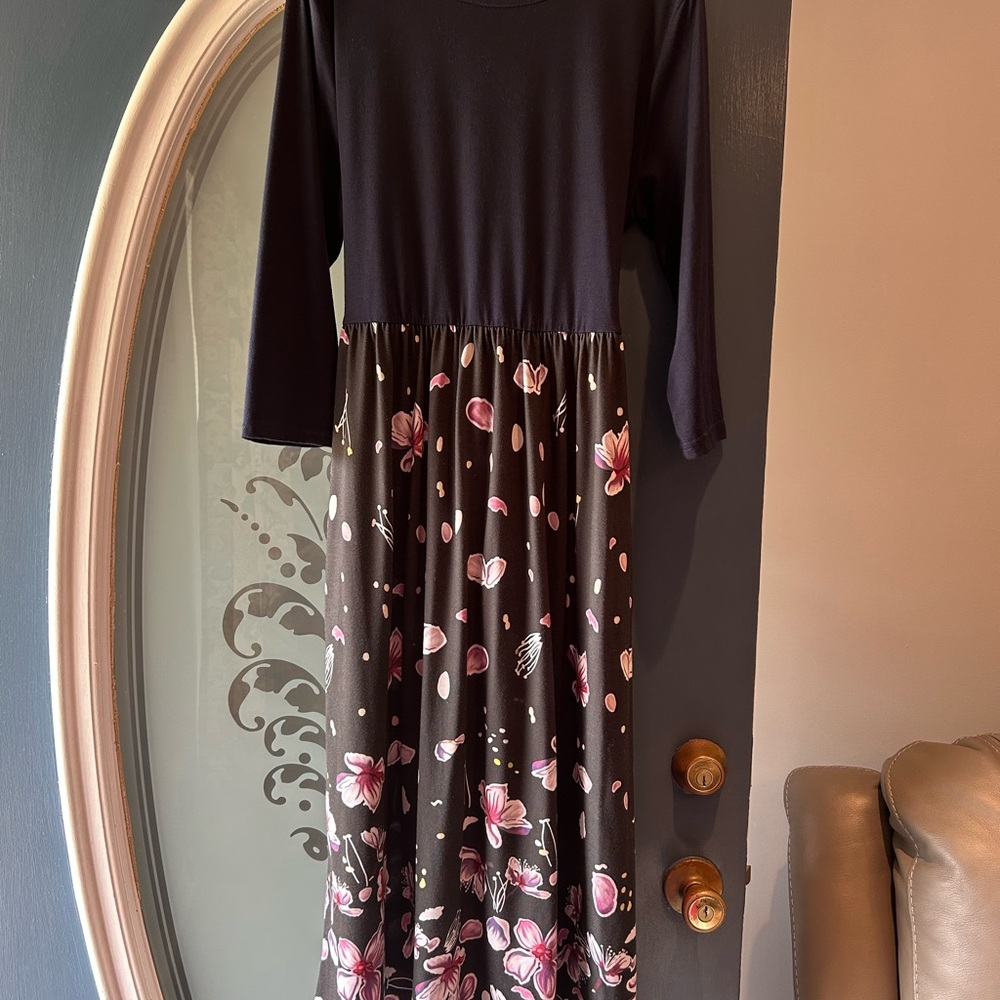 SHEIN Black and Pink Floral Dress